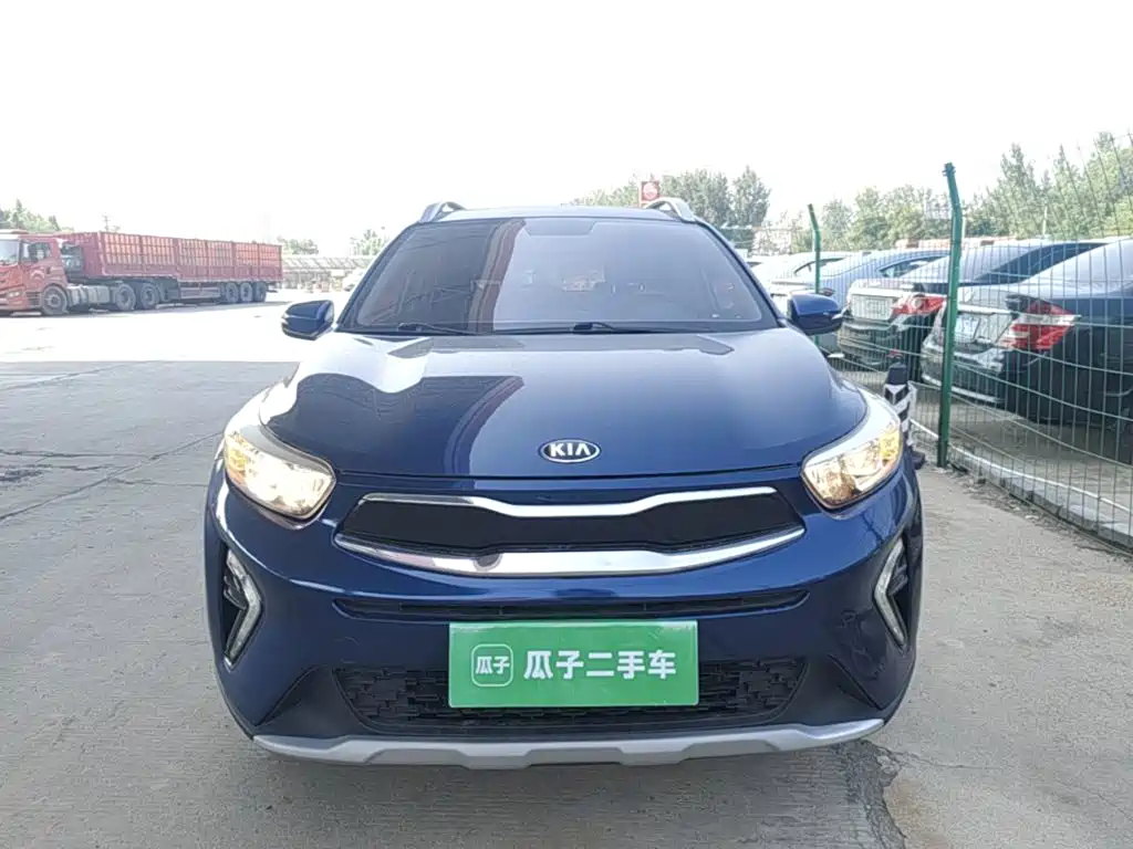 Photo 3 - Kia KX1