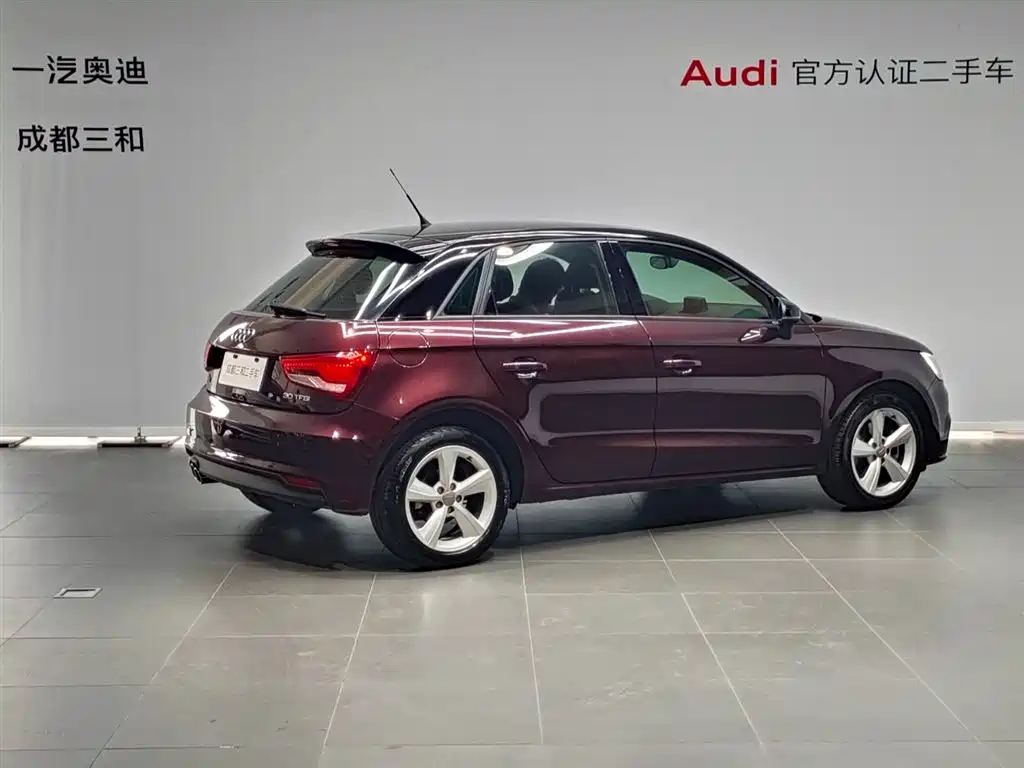 Audi A1 2016 30 TFSI Sportback Design Style Edition фото 4