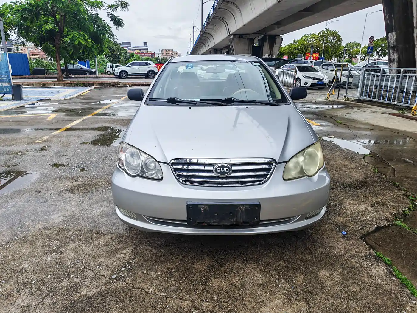 Photo 2 - BYD F3