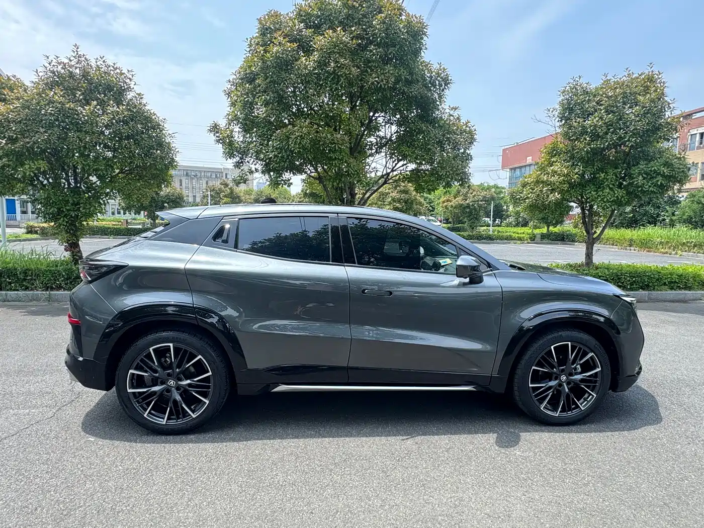 CHANGAN UNI-T