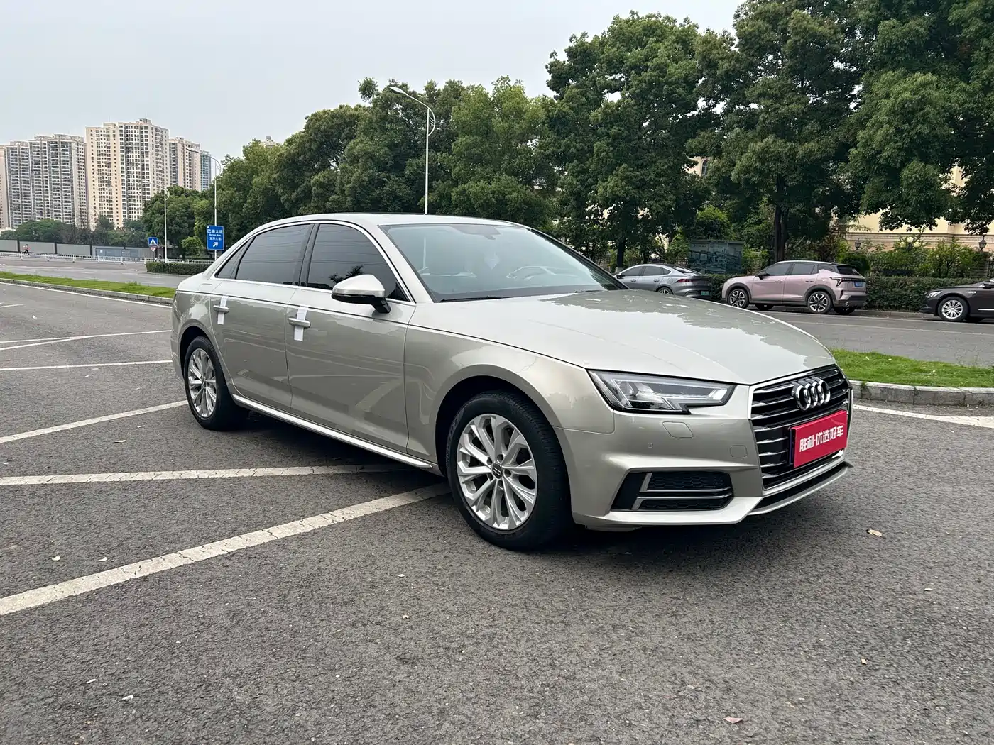 Audi A4L 2019 40 TFSI Progressive (China VI) фото 3