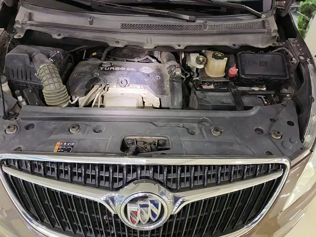 Фото 3 - Buick GL8