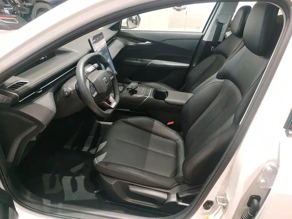 Photo 15 - Changan Eado