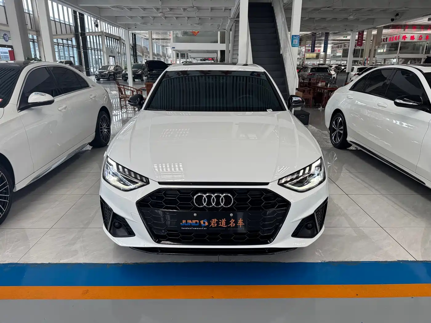 Audi A4L 2025 2025 2 Million Celebration Edition 40 TFSI Luxury Dynamic