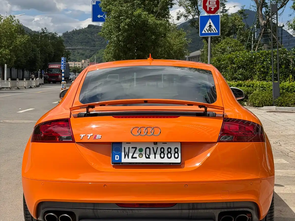 Audi TTS 2012 2011 Model TTS Coupe 2.0TFSI quattro