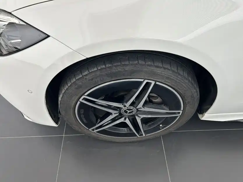 Mercedes-Benz C-Class 2023 C 260 L Night Edition Sport фото 8