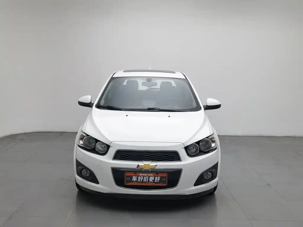 Chevrolet Aveo 2012 2011 Hatchback 1.6L AT SX