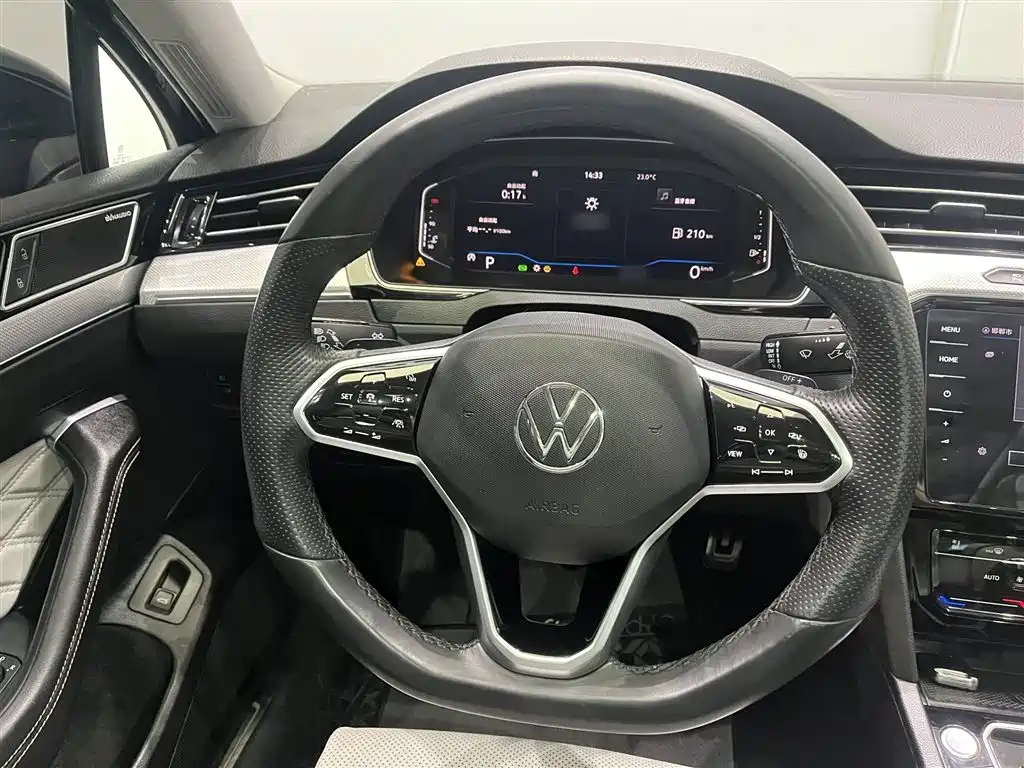 Volkswagen Magotan 2023 Model 2 Million Commemorative Edition 380TSI DSG Flagship фото 3