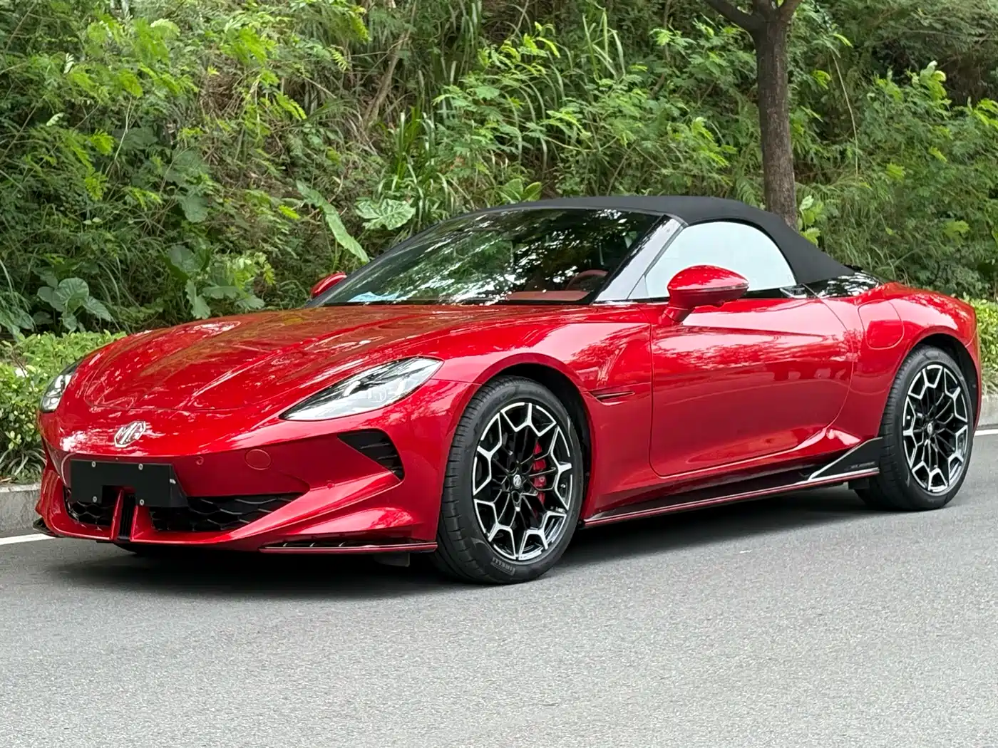 MG Cyberster 2024 501km Charming Edition