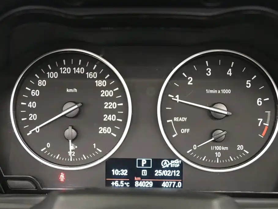 BMW 2 Series (Import) 2015 218i Convertible Coupe фото 6