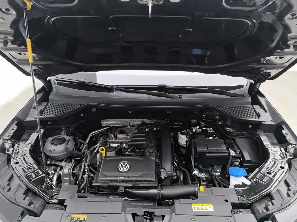 Jetta VS8 2026 2025 Base