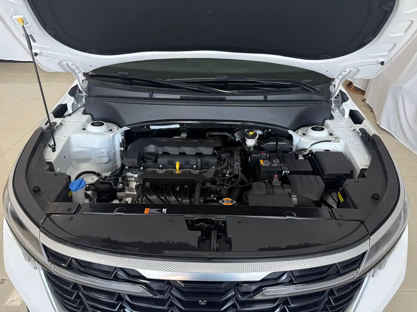 Kia Seltos 2023 1.5L CVT Premium Edition фото 14
