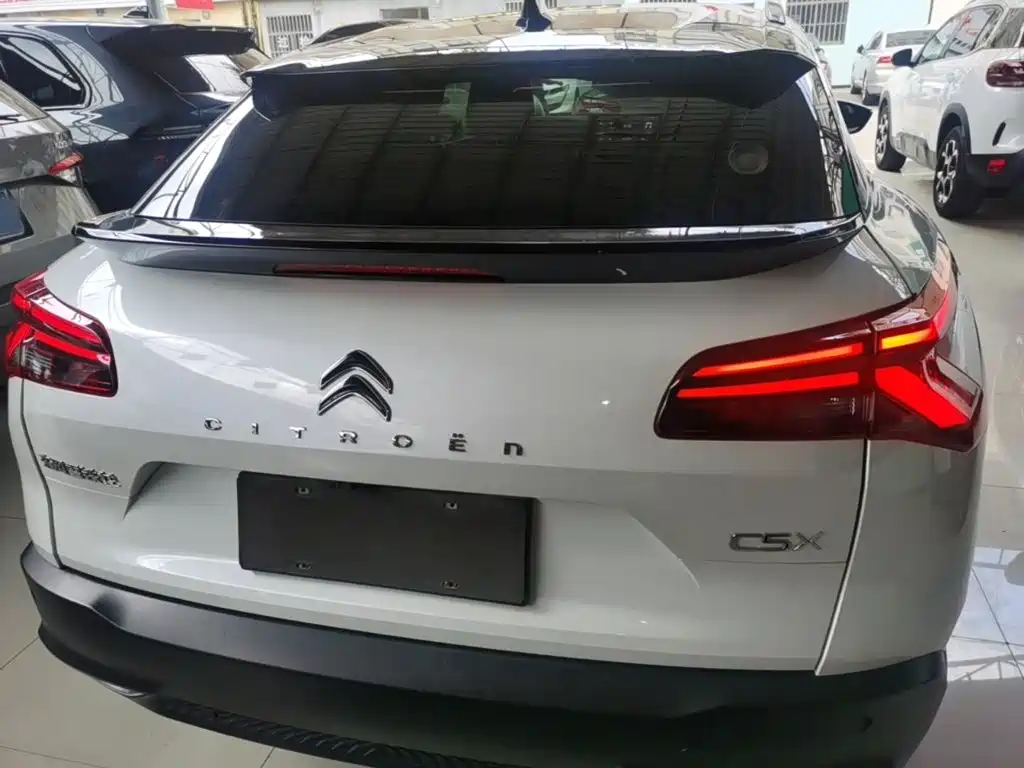 Citroën Versailles C5 X 2024 2023 1.6T Lead Extraordinary
