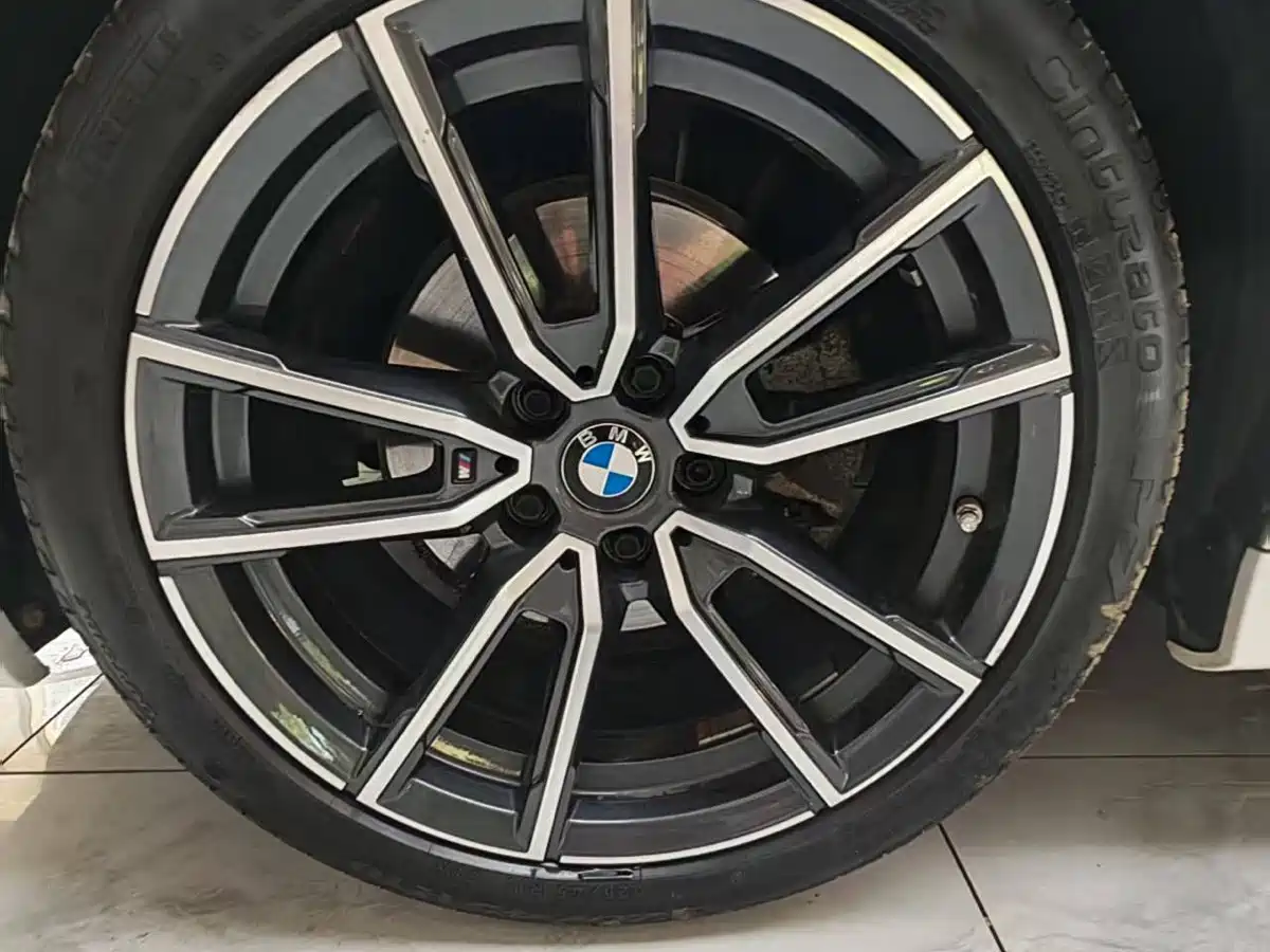 BMW 3 Series 2022 325i M Sport Package фото 10