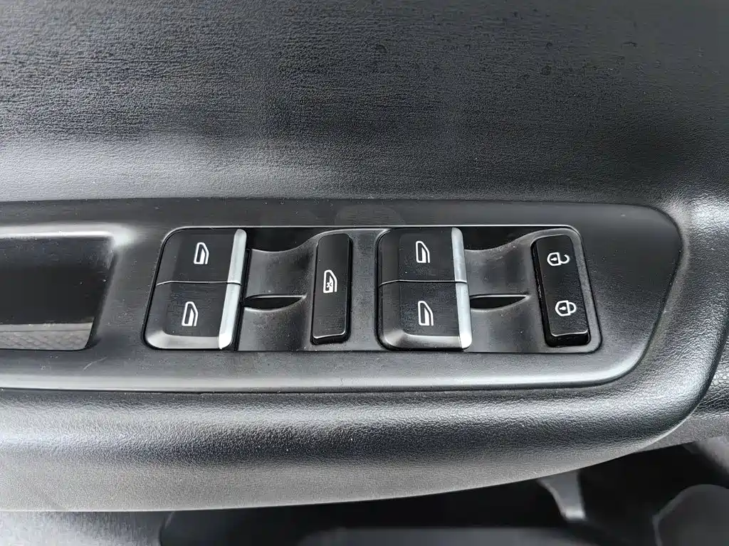 Geely Emgrand GL 2021 2021 UP 1.4T Manual Premium