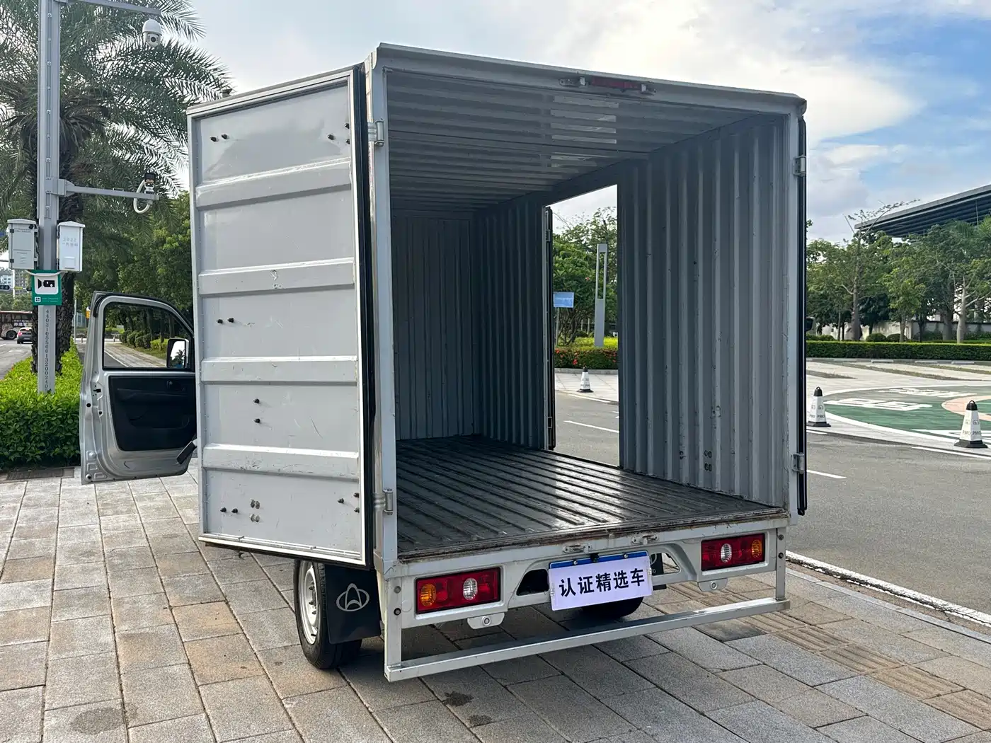 Changan Kaicheng Changan Star Card PLUS 2023 2022 1.6L Comfort AC Single Row Steel Panel Van DAM16KR