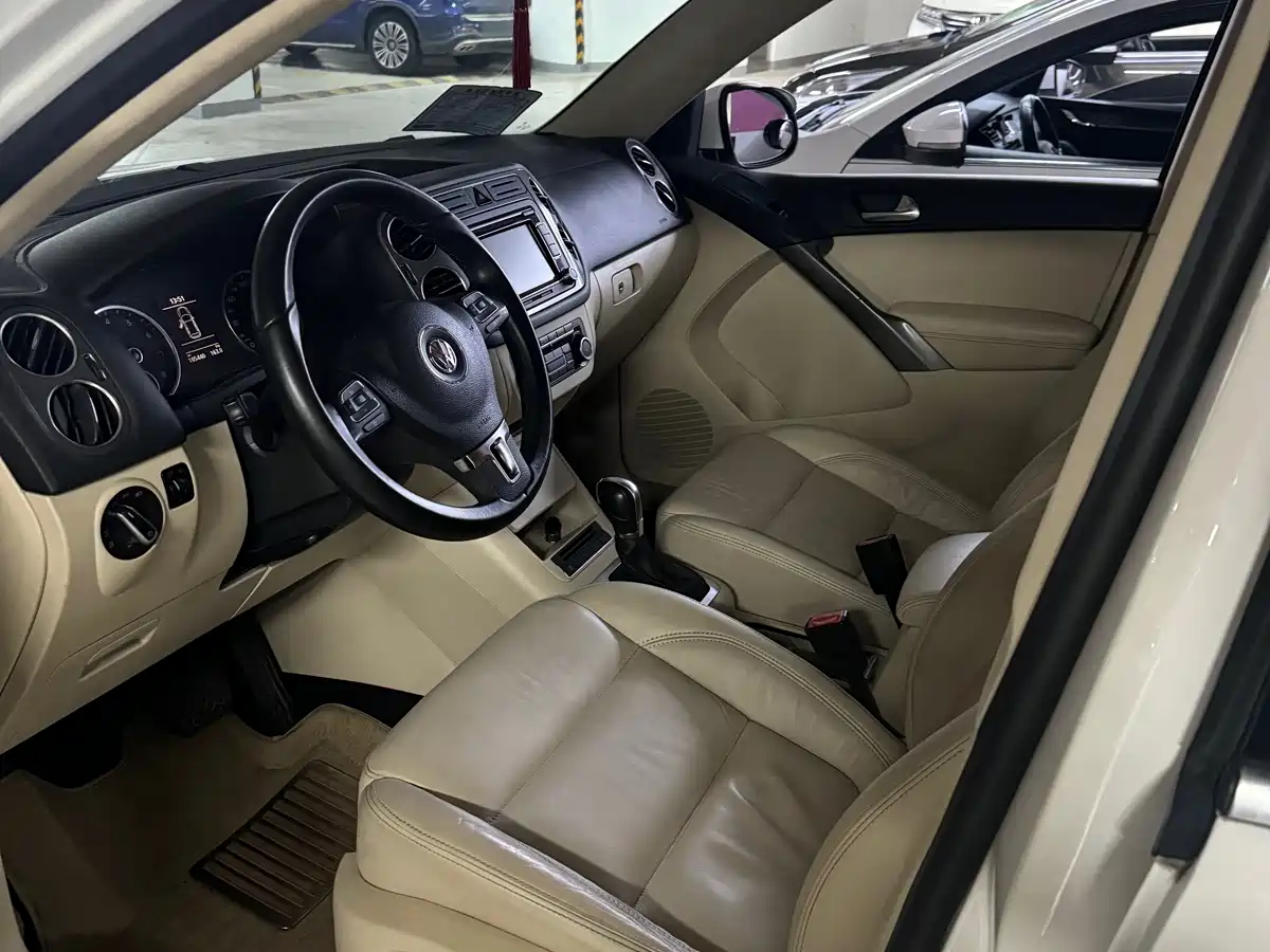 Volkswagen Tiguan 2012 1.8TSI Automatic 4WD Trend Edition фото 4