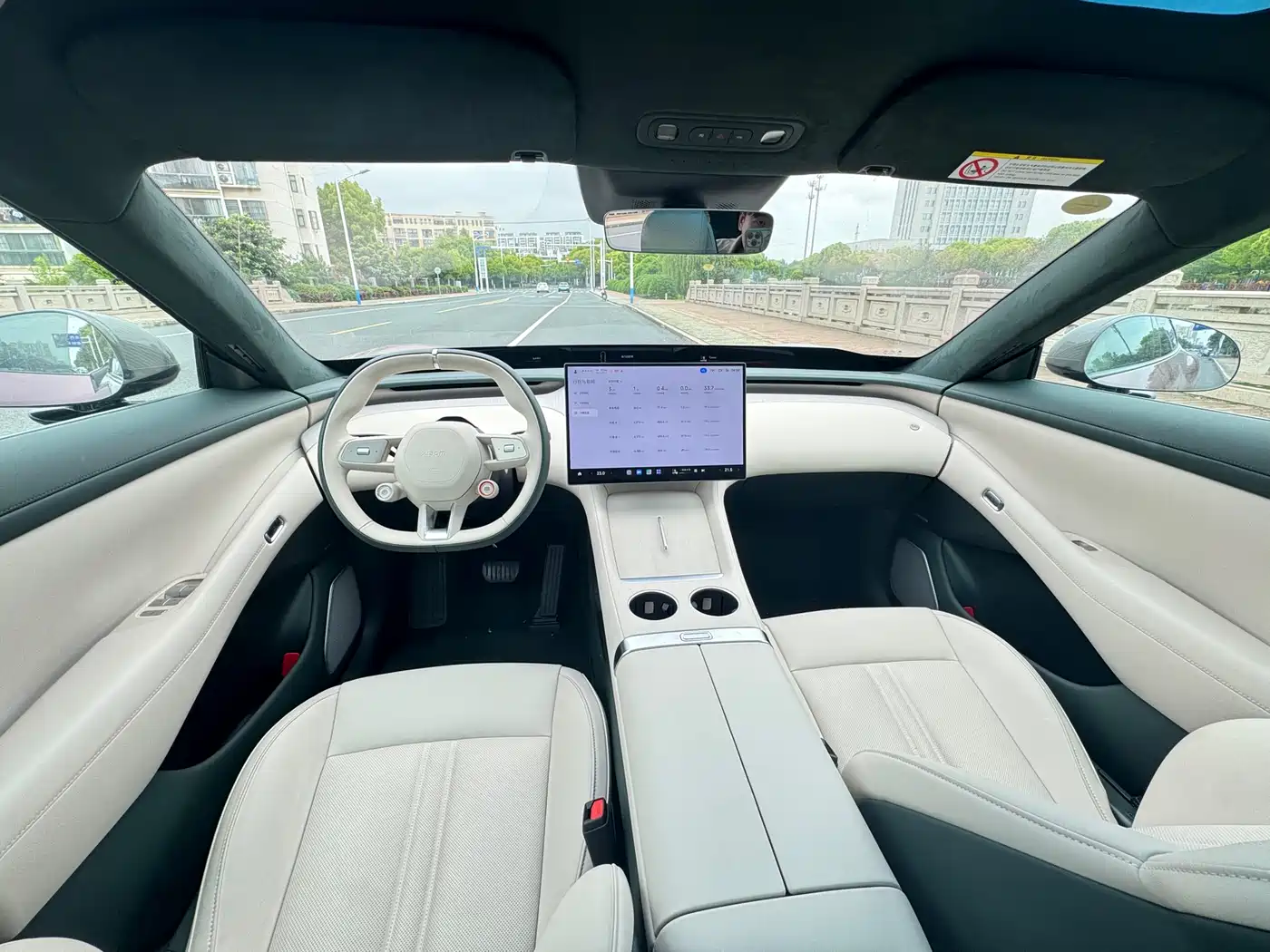 Xiaomi Auto Xiaomi YU7 2025 Ultra Long Range High Performance AWD Max Edition фото 8