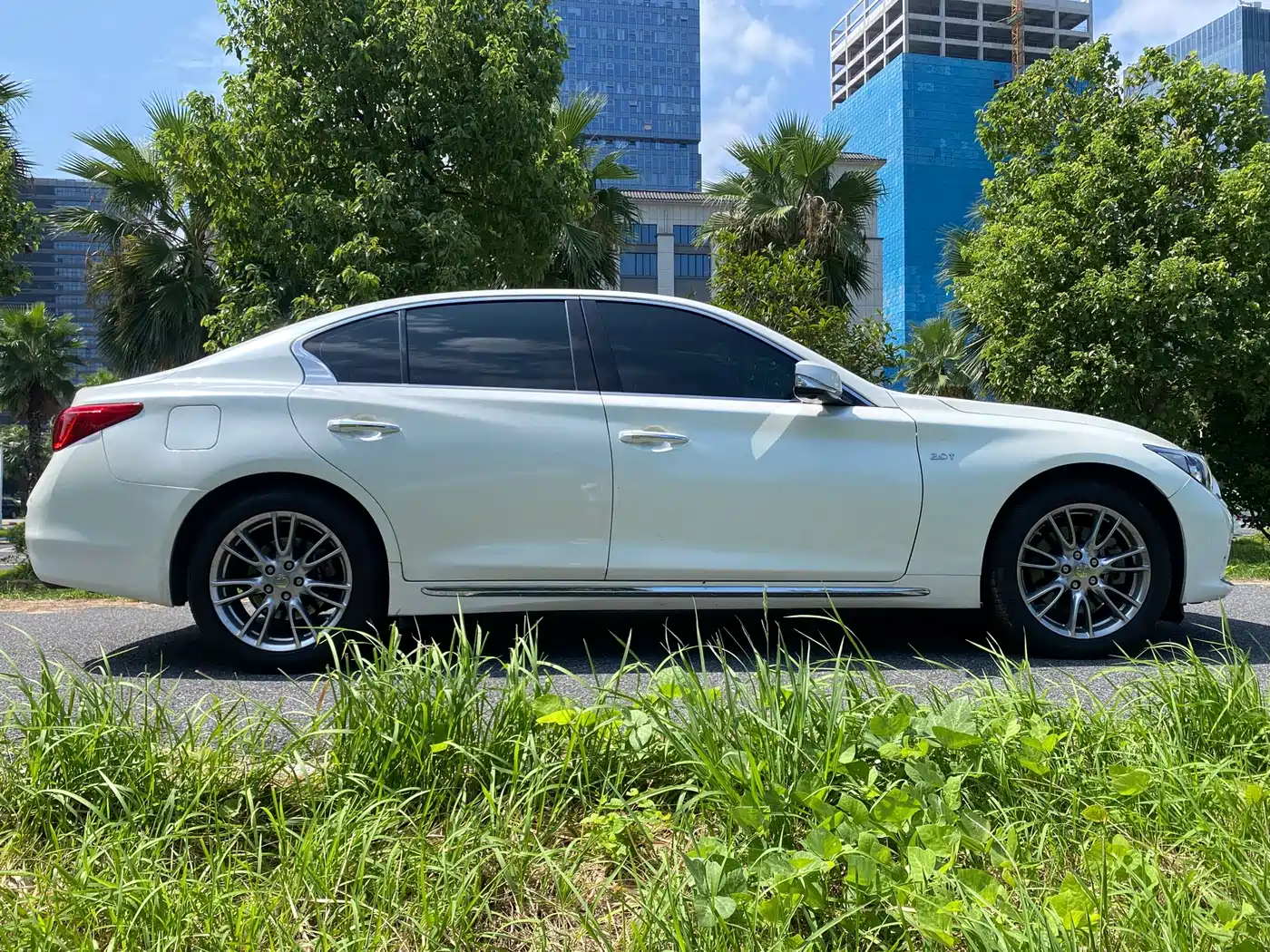 Infiniti Q50L 2017 2016 Model 2.0T Joy Edition