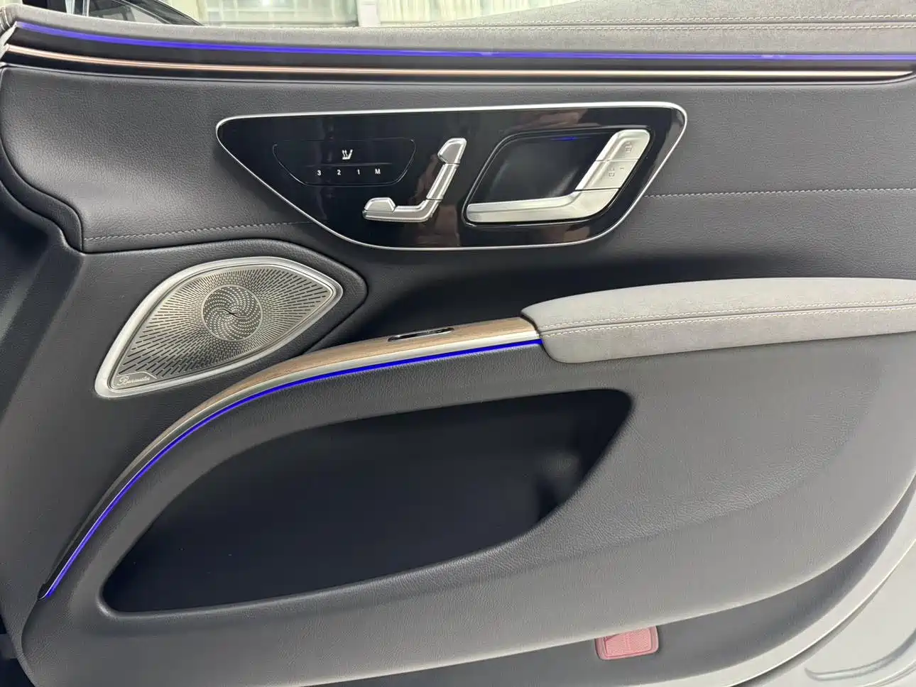 Mercedes-Benz EQS 2022 Model Year Facelift 450+ Pioneer Edition фото 9