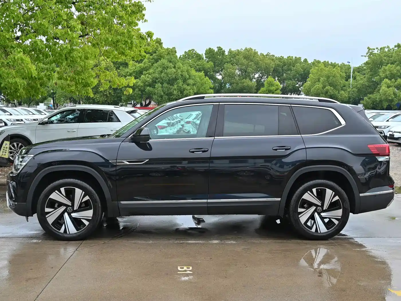 Volkswagen Teramont 2023 380TSI AWD Premium Luxury Edition фото 3