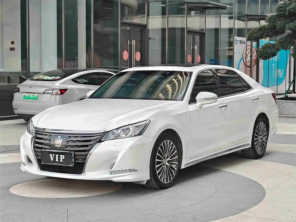 Toyota Crown 2019 2018 2.0T Sport Edition