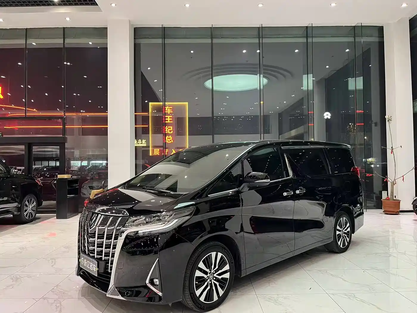 Toyota Alphard 2018 Facelift 3.5L Premium Edition