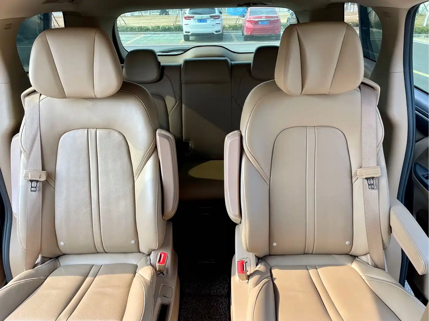 Buick GL8 2017 ES 28T Luxury China V фото 7