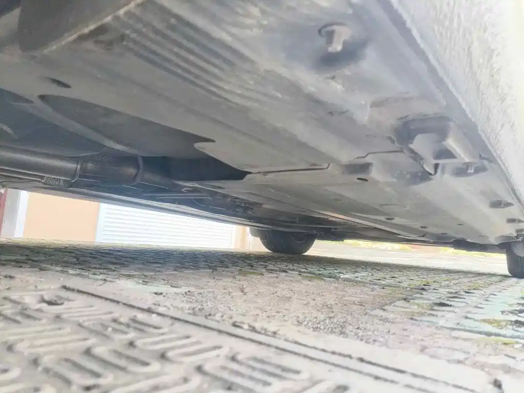 Фото 9 - Audi A6L