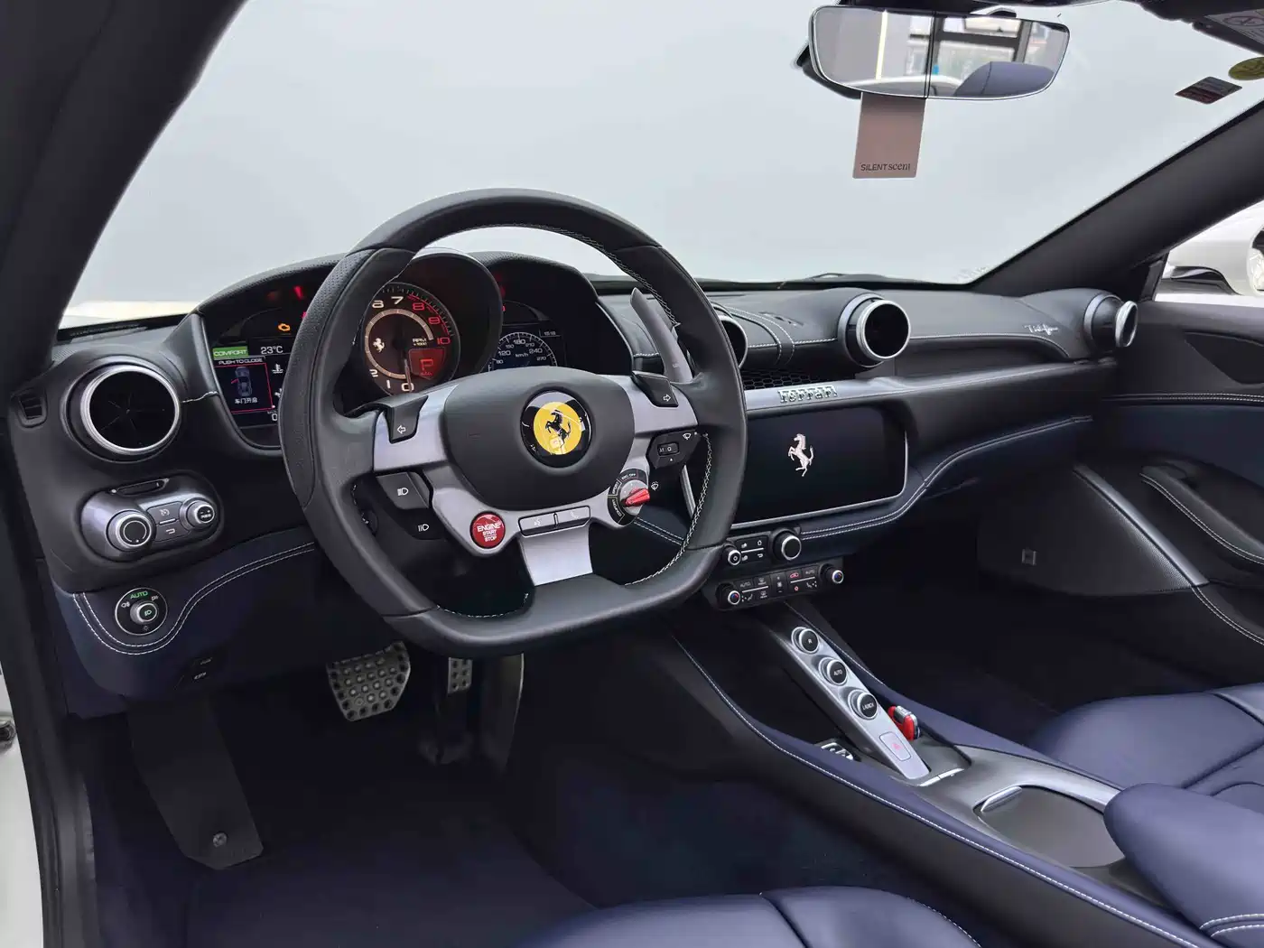 Ferrari Portofino 2019 2018 Model 3.9T
