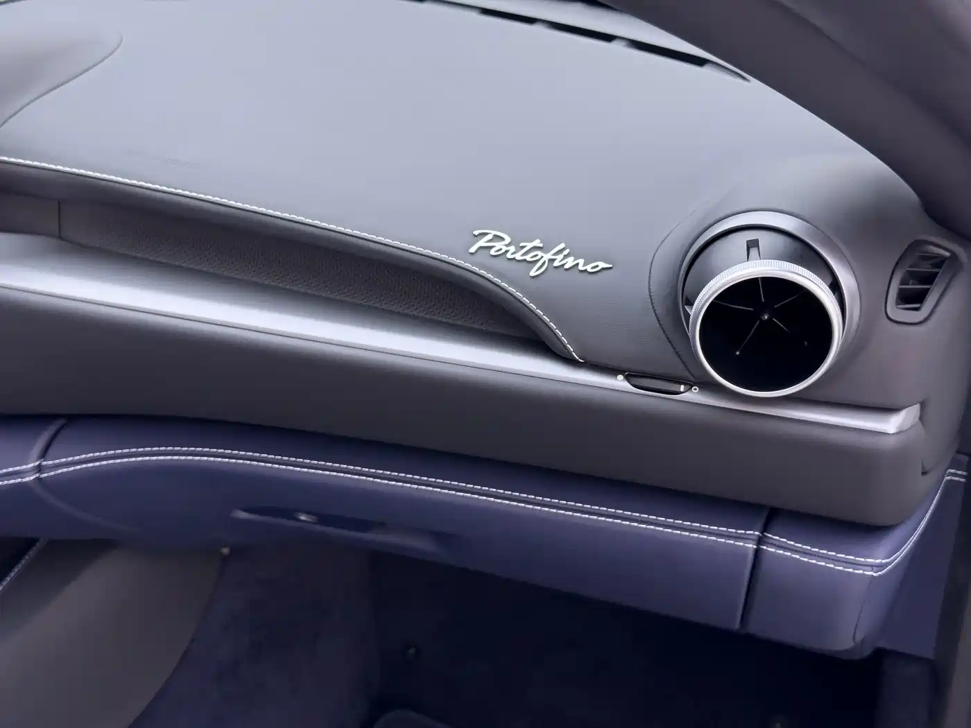 Ferrari Portofino 2019 2018 Model 3.9T