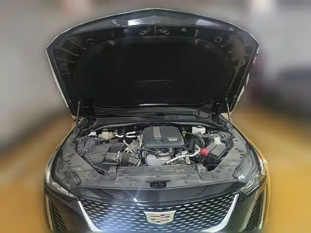 Cadillac CT5 2022 28T Luxury (Standard) — фото 3