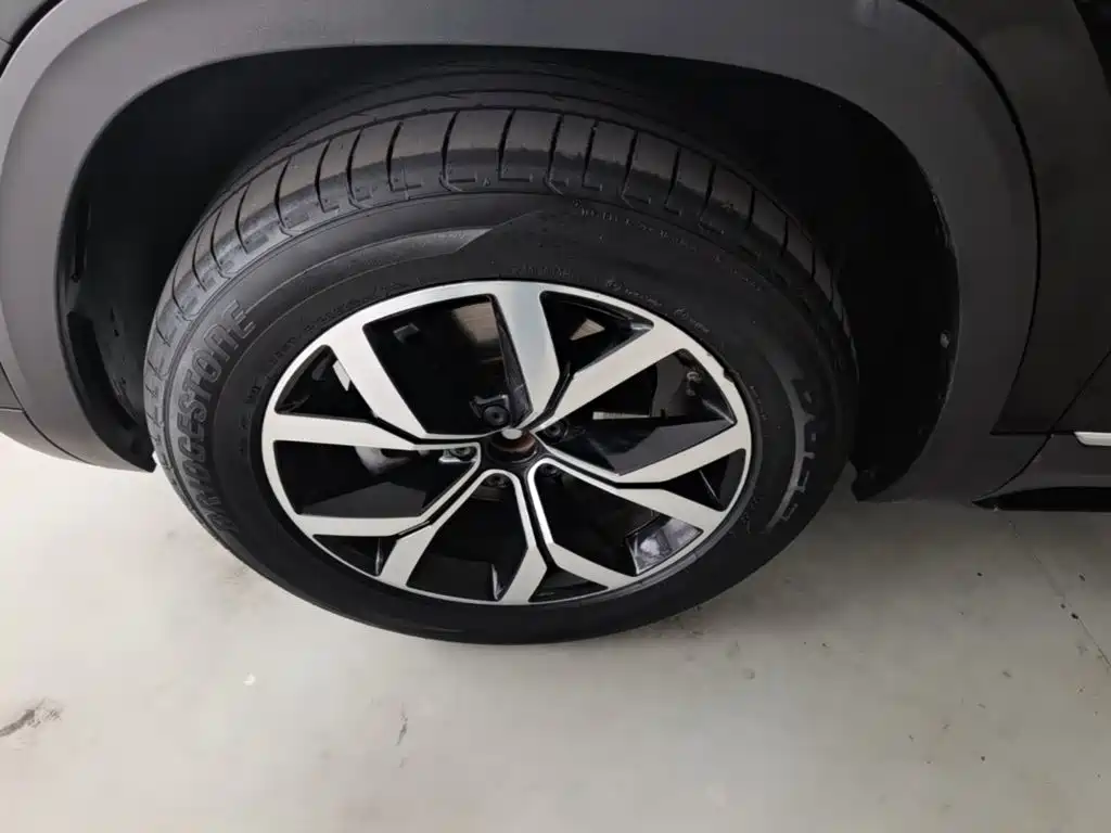 Фото 23 - Volkswagen Teramont