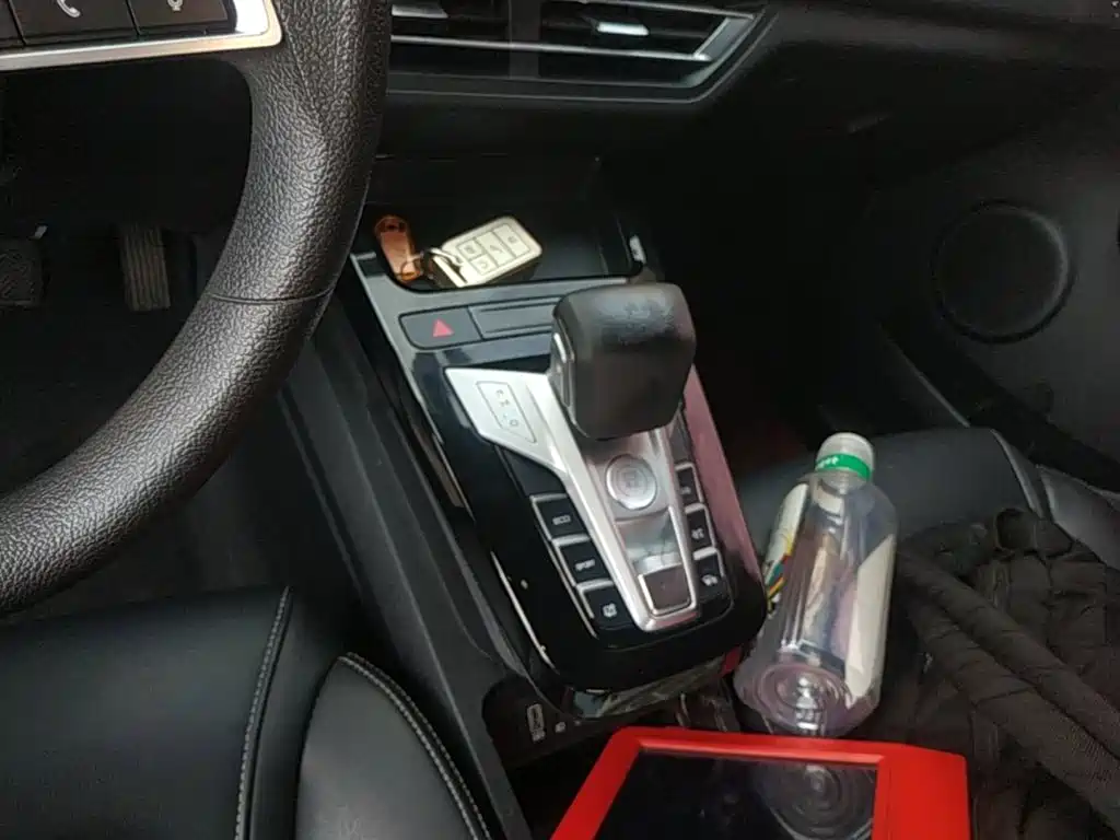 BYD Yuan New Energy 2020 2019 EV360 Smart Connect Edition