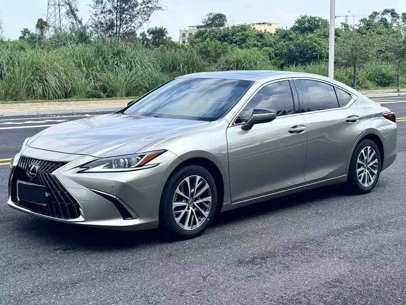 Lexus ES 2021 — пригон из Китая