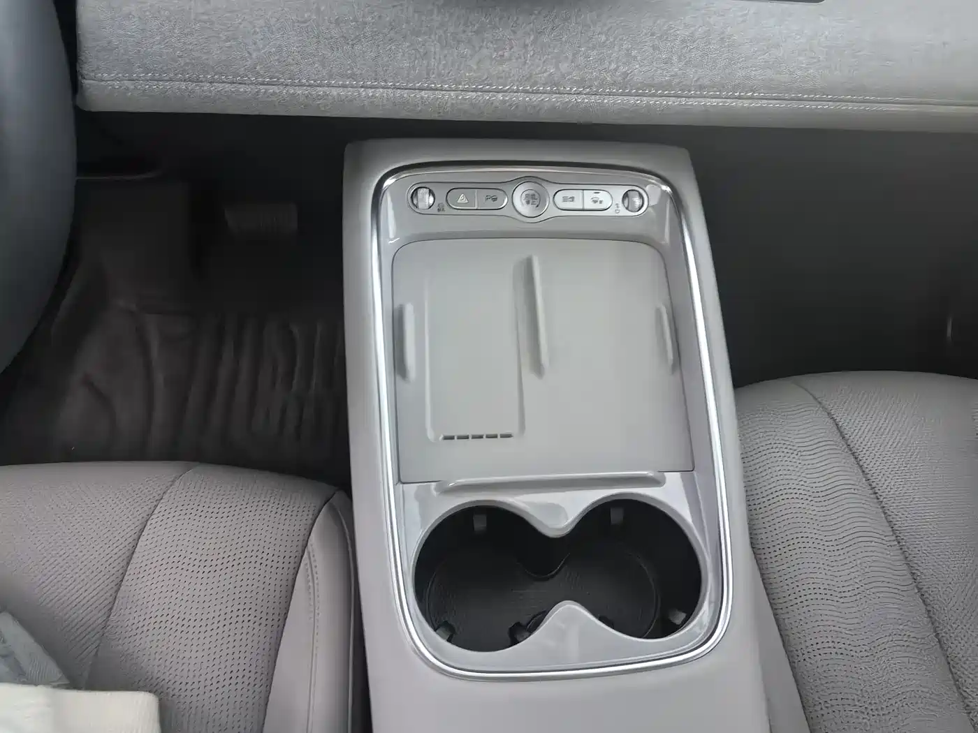 BYD Hai Shi 05 EV 2025 520KM Smart Navigation Edition фото 18