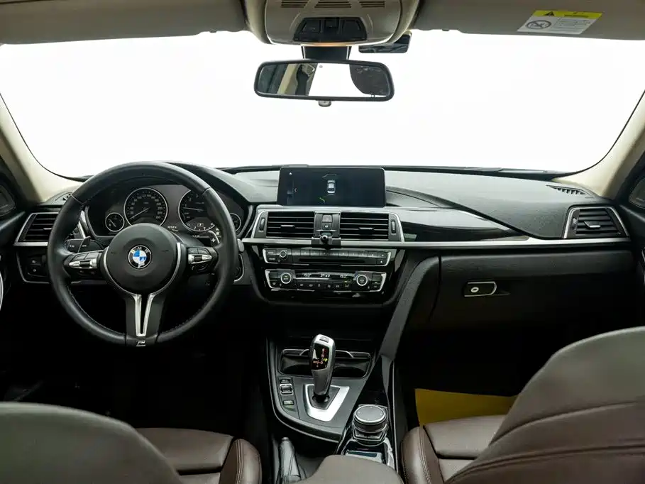 BMW 3 Series 2019 320Li Fashion Type фото 25