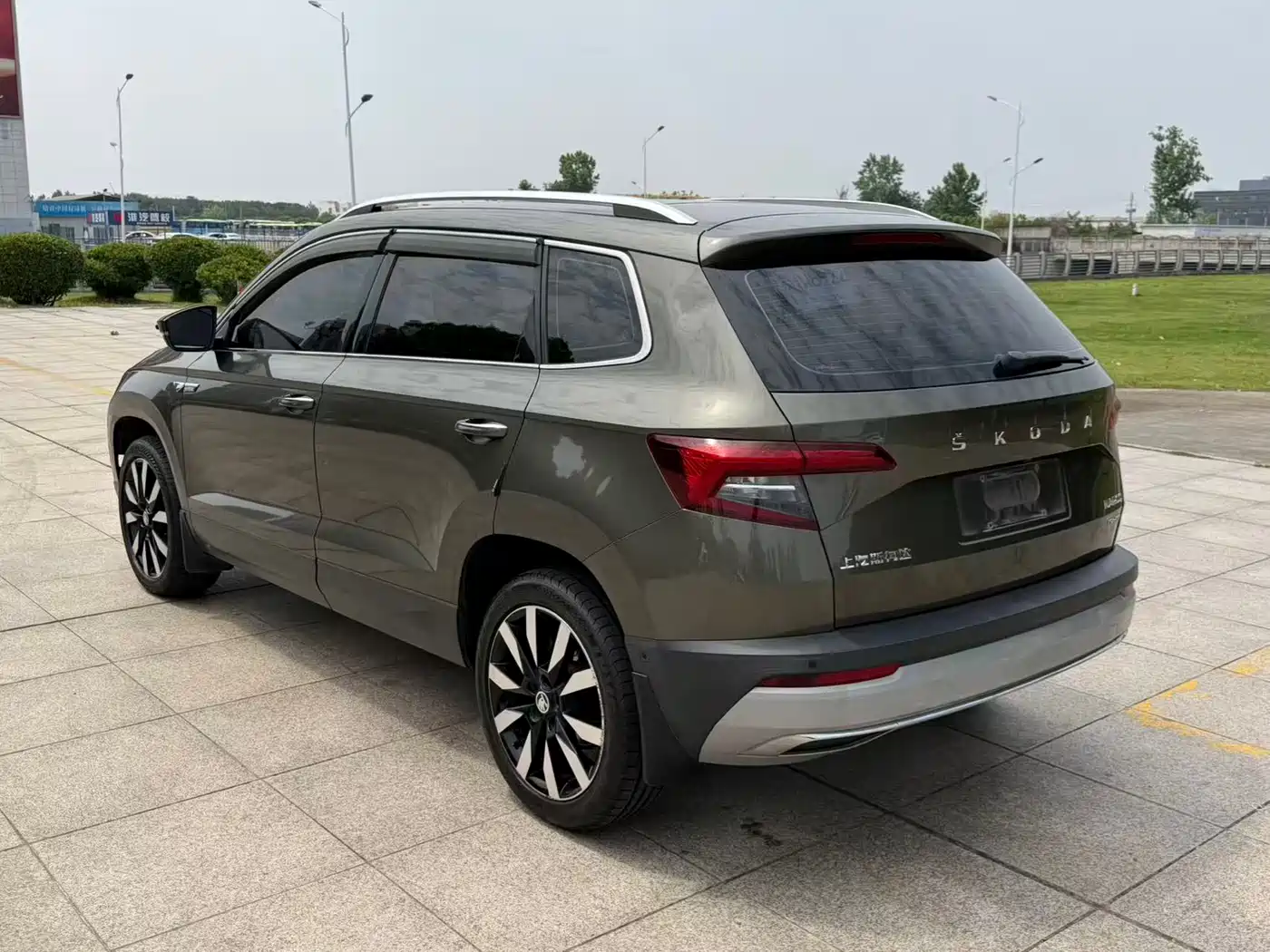 Škoda Karoq 2019 TSI280 Smart Drive Luxury Edition China V фото 7