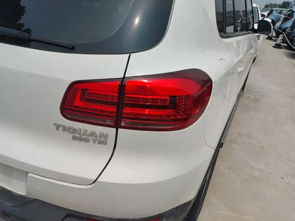Volkswagen Tiguan 2016 280TSI Automatic 2WD Silk Road Fashion Edition фото 8