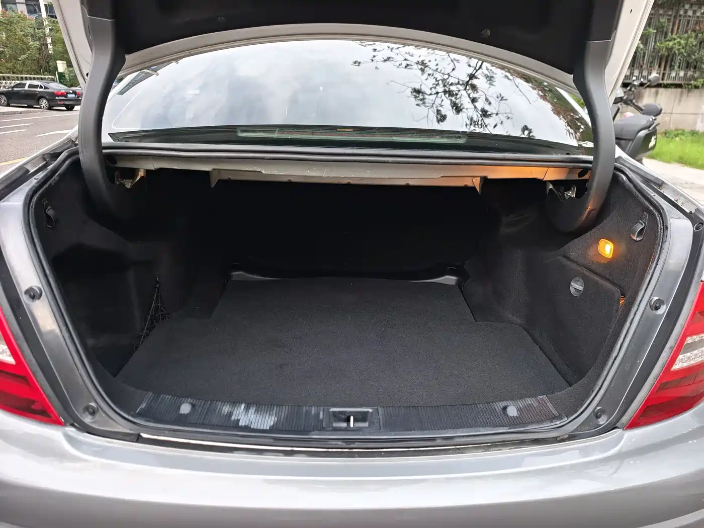 Mercedes-Benz C-Class 2011 C 180K Classic фото 20