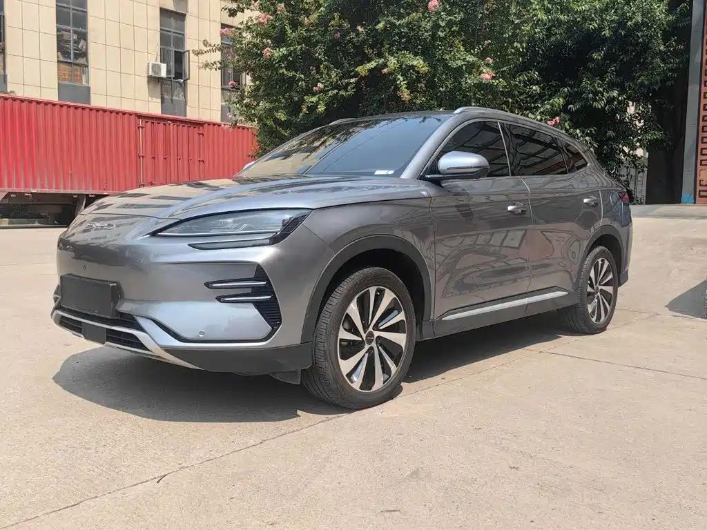 Photo 1 - BYD Song PLUS PHEV