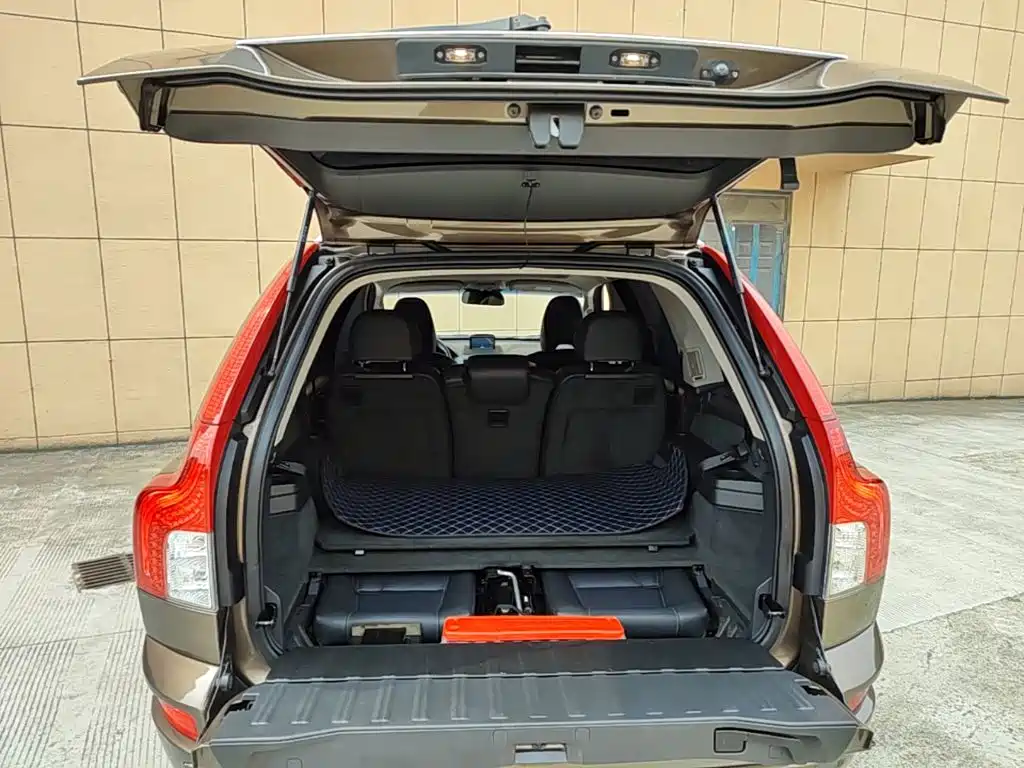 Volvo XC Classic 2015 2014 T5 Luxury Edition