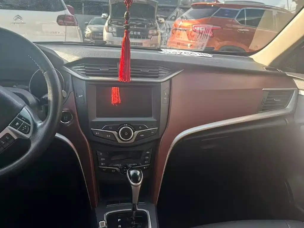 BYD G5 2015 2014 1.5TID Automatic Luxury
