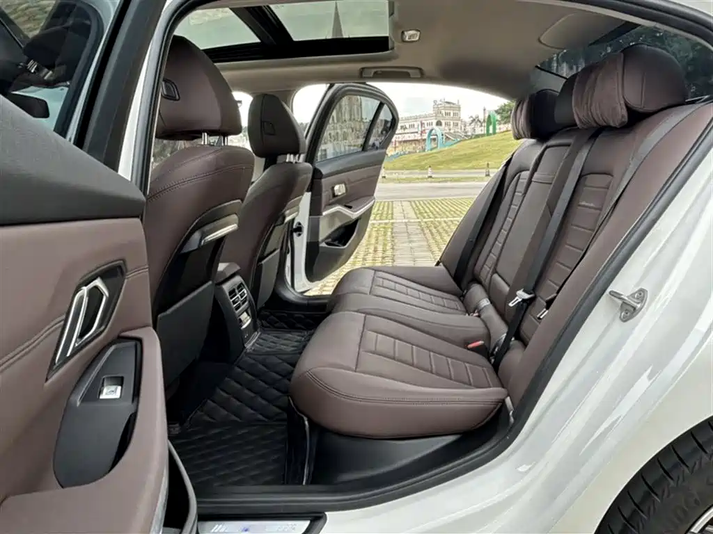 BMW 3 Series 2020 Facelift 325Li M Sport Package фото 20