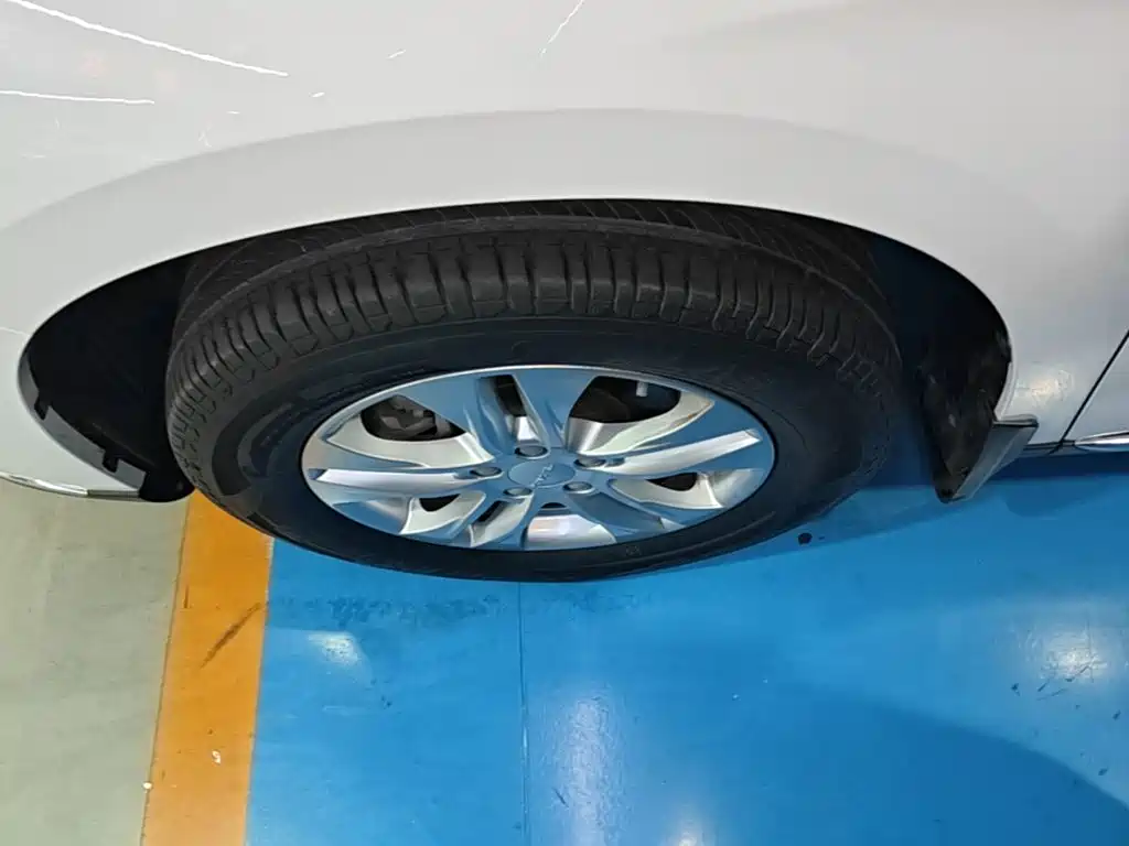Фото 23 - Haval M6