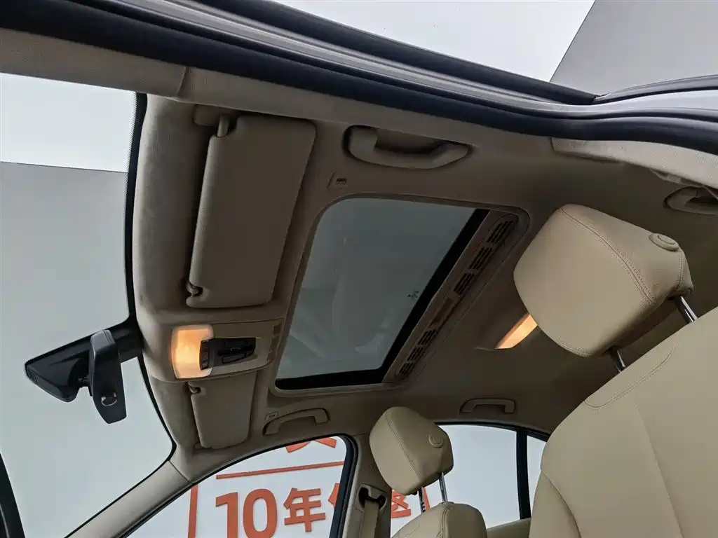 BMW 3 Series 2013 316i Progressive фото 14