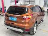 Фото 6 - Ford Kuga