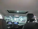Photo 18 - Buick Verano