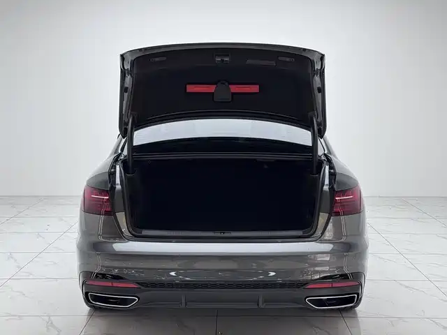 Audi A4L 2022 40 TFSI Luxury Dynamic фото 12