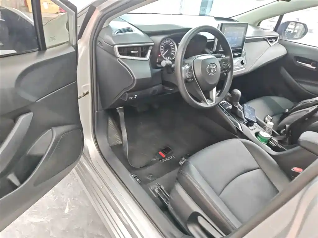 Toyota Corolla 2021 1.2T S-CVT Elite PLUS Edition фото 16